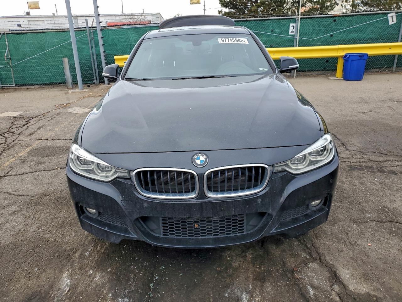 BMW 3 Series Xi Image 5