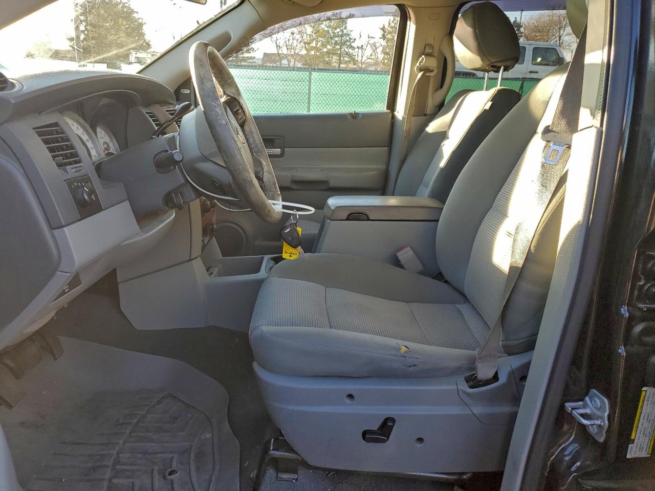 Dodge Durango Slt Image 8