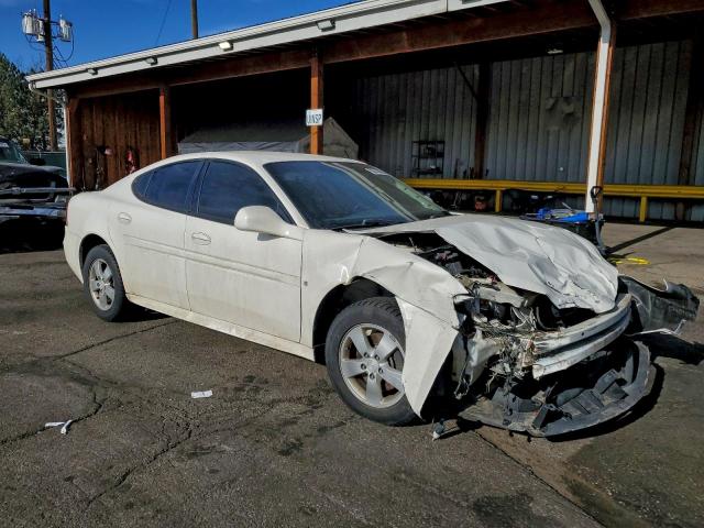 Pontiac Grandprix Image 9