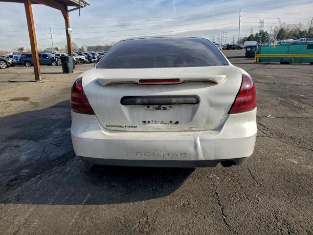 Pontiac Grandprix Image 8