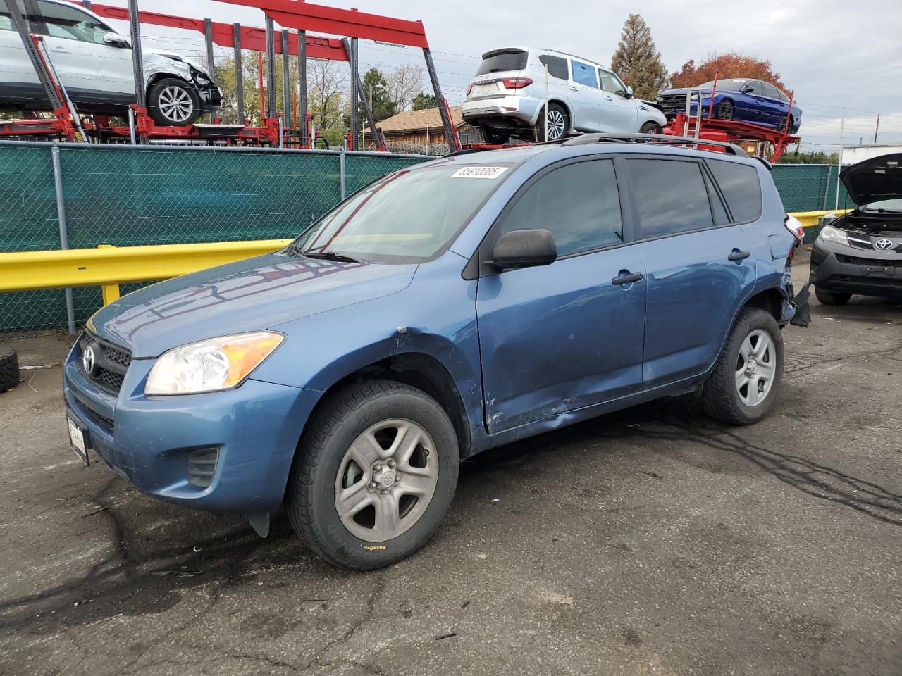 Toyota RAV4 Image 1
