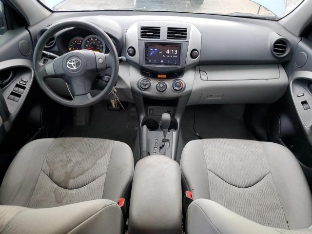 Toyota RAV4 Image 4