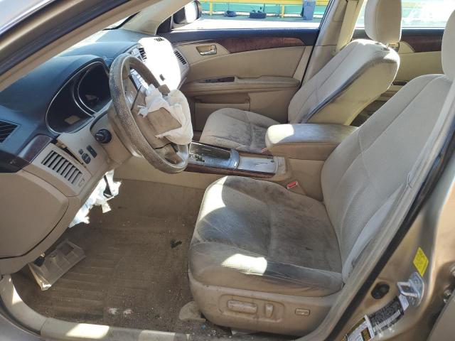 Toyota Avalon Base Image 9