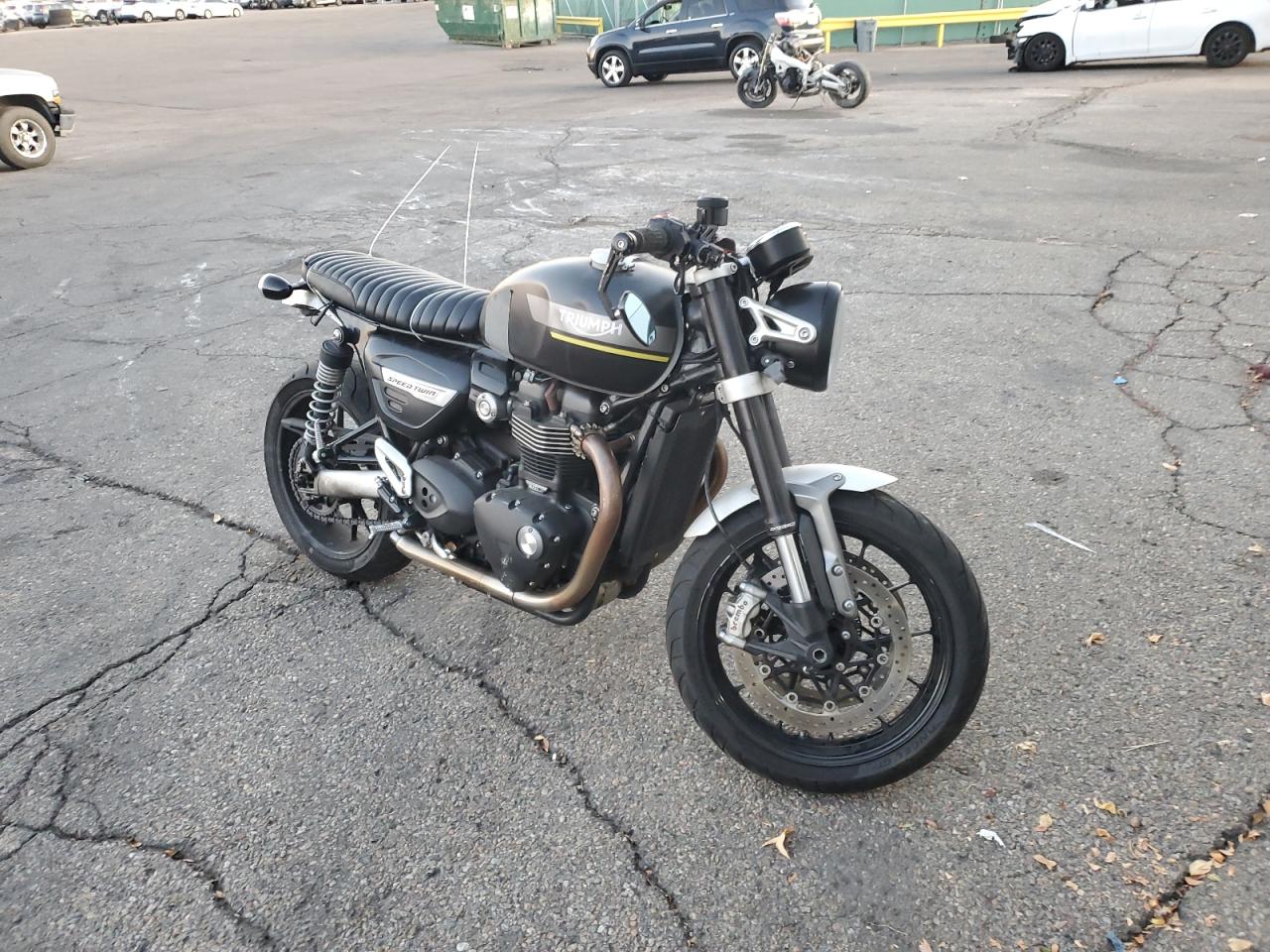 Triumph Motorcycle Speed Twin Image 1