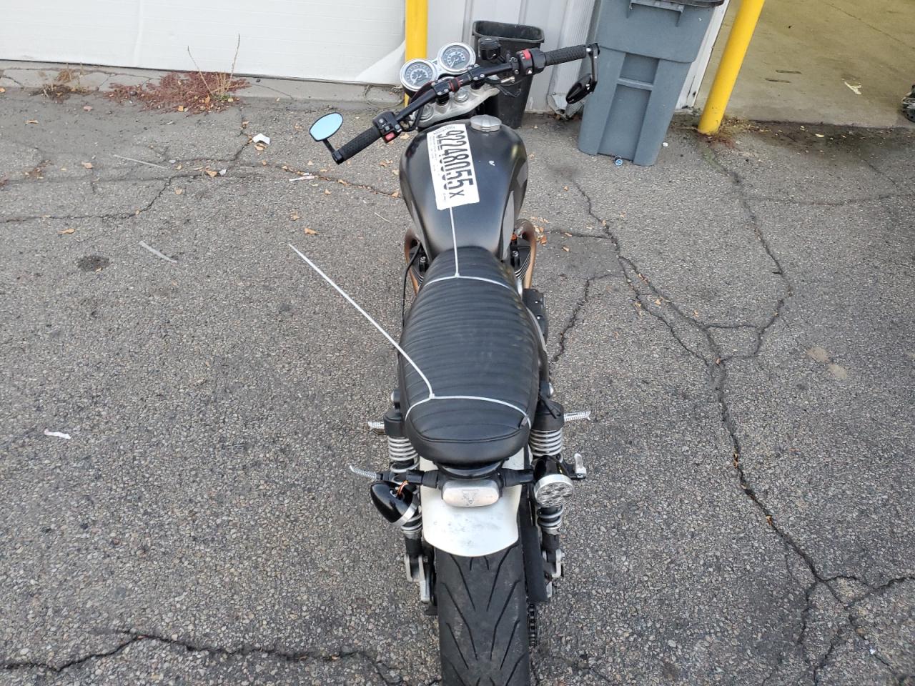 Triumph Motorcycle Speed Twin Image 9