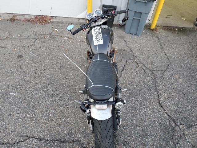 Triumph Motorcycle Speed Twin Image 9