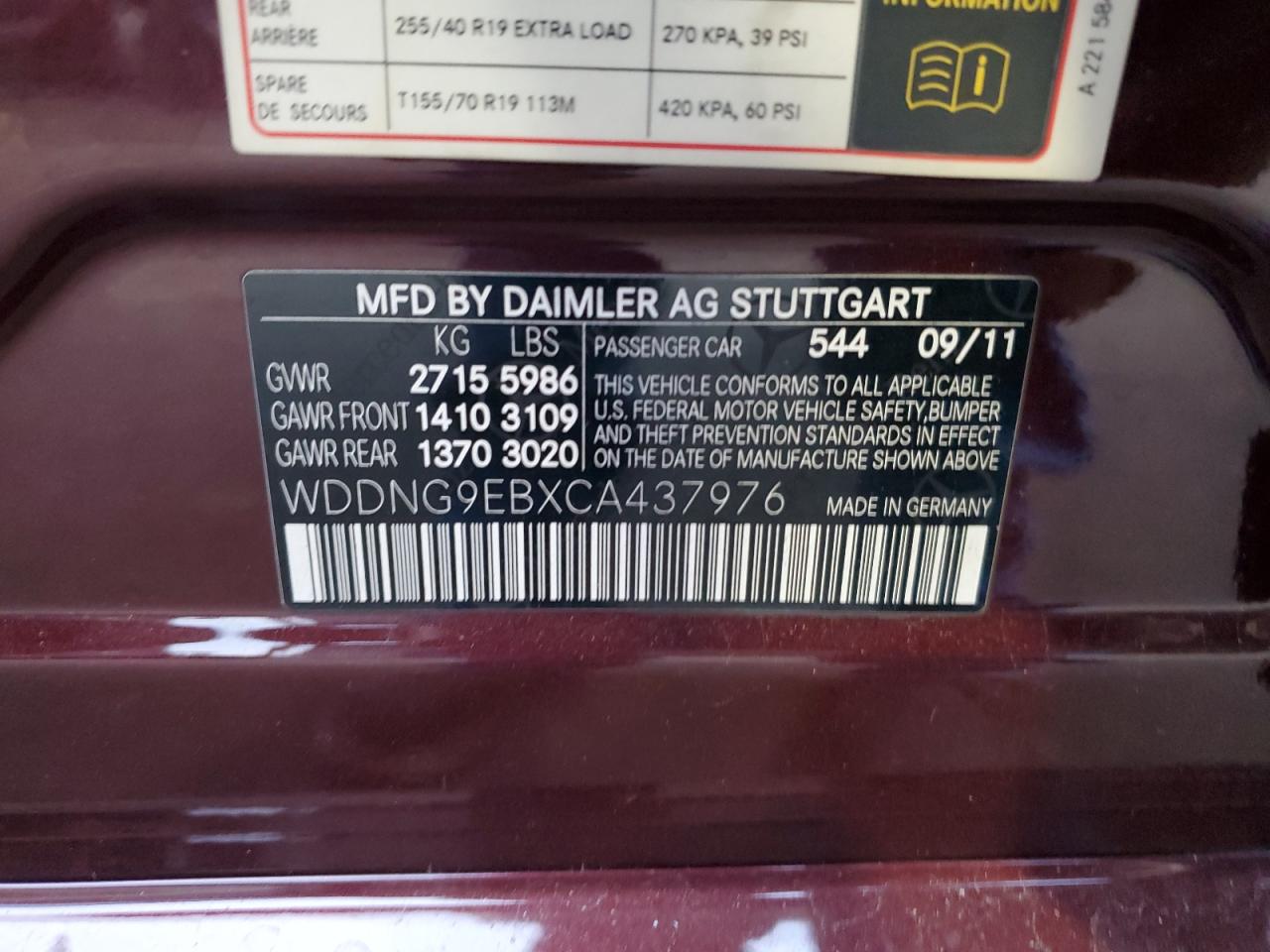 Mercedes-Benz S-Class 550 4matic Image 12