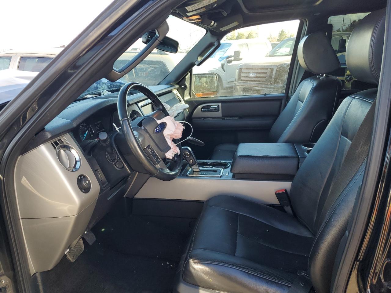 Ford Expedition El Limited Image 8