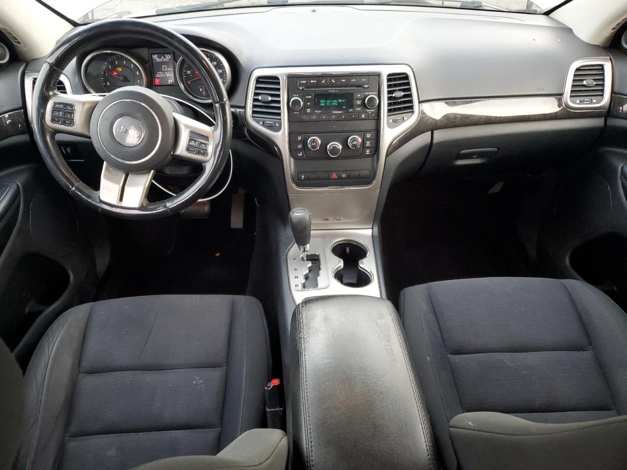 Jeep Grand Cherokee Laredo Image 5