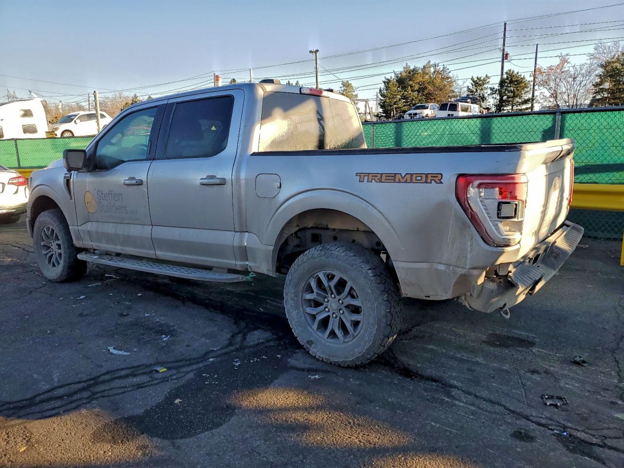 Ford F-150 Supercrew Image 2