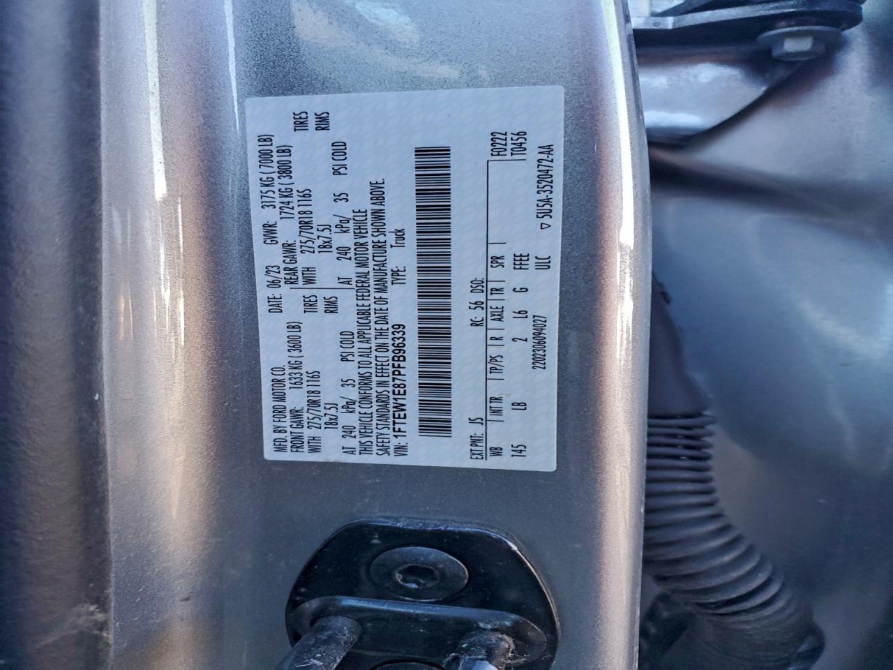 Ford F-150 Supercrew Image 9