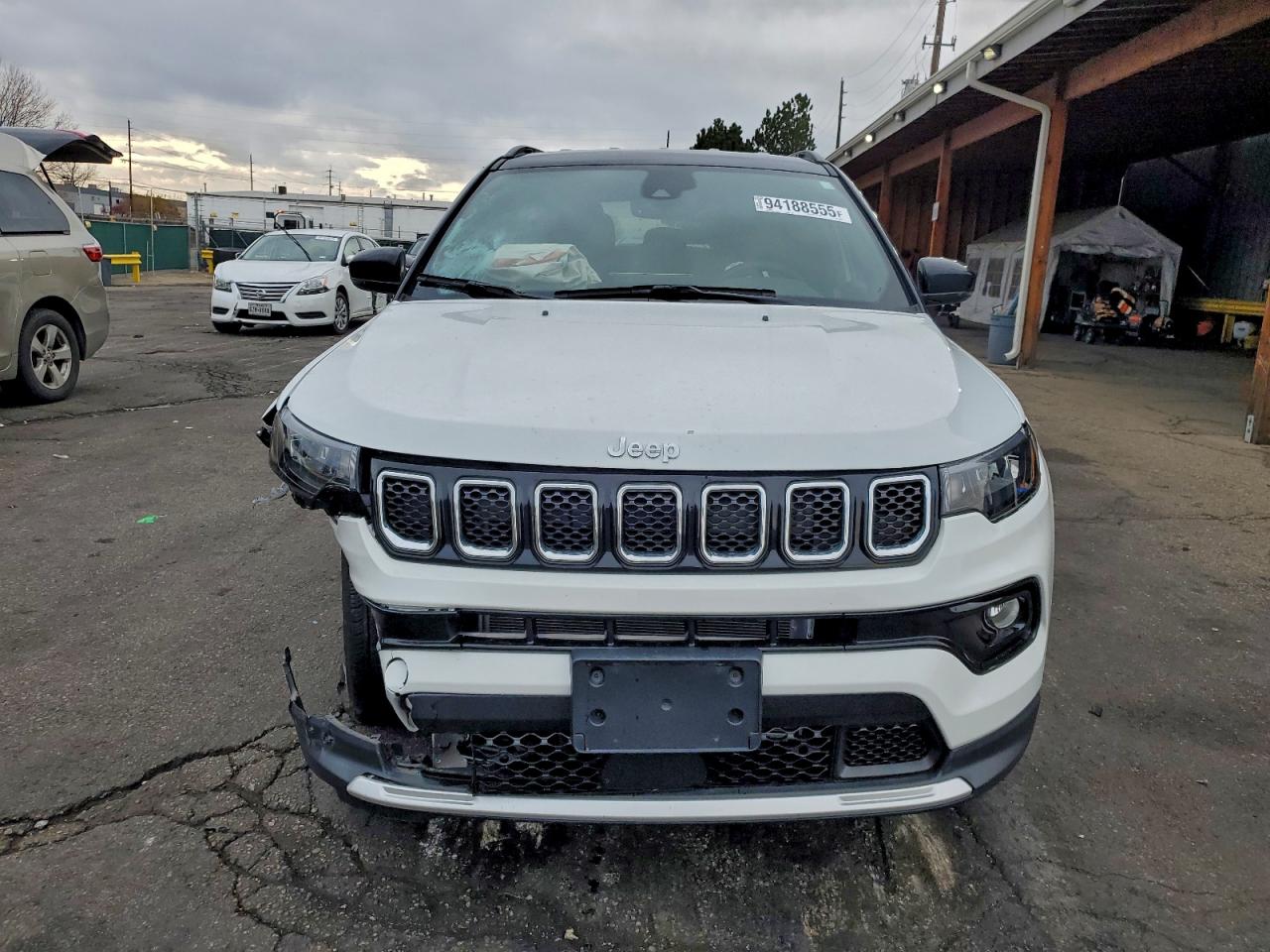 Jeep Compass Limited Image 2