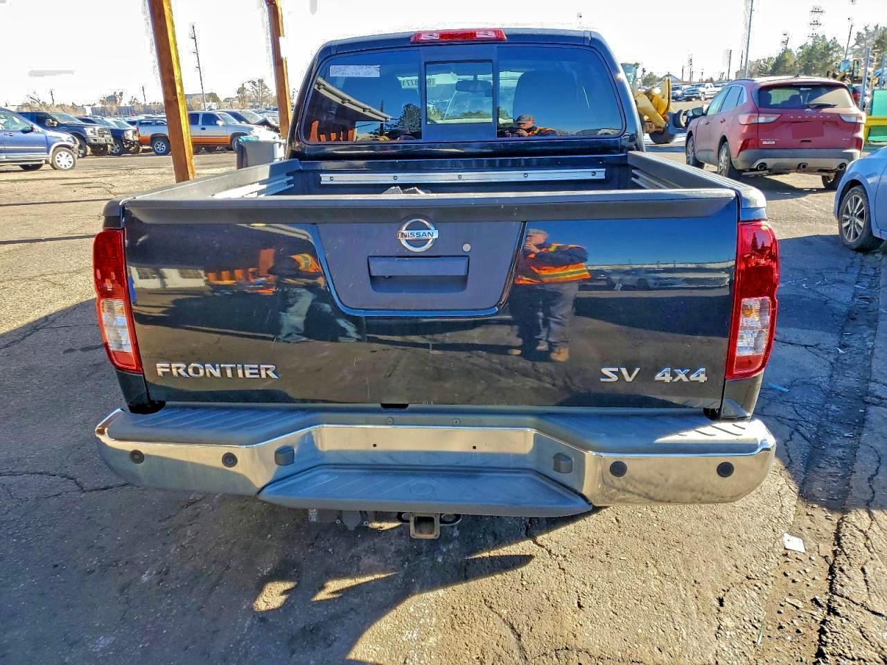 Nissan Frontier S Image 11