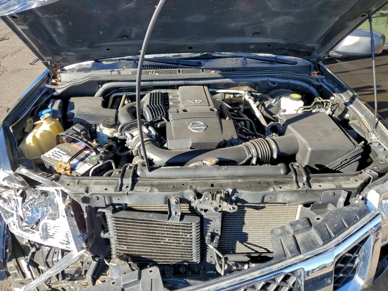 Nissan Frontier S Image 4