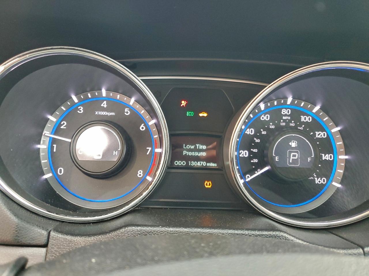 Hyundai SONATA Gls Image 4