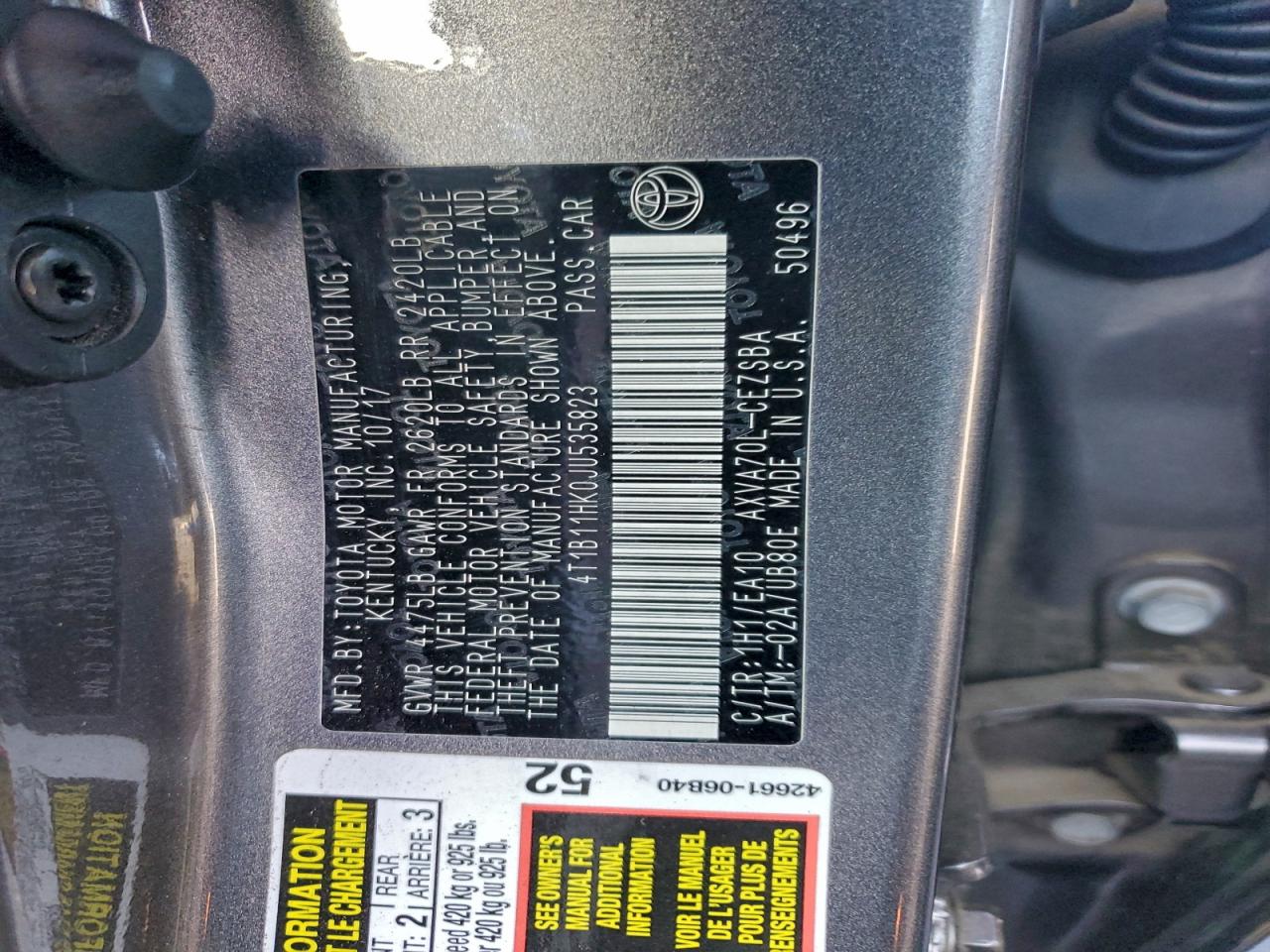 Toyota Camry L Image 9