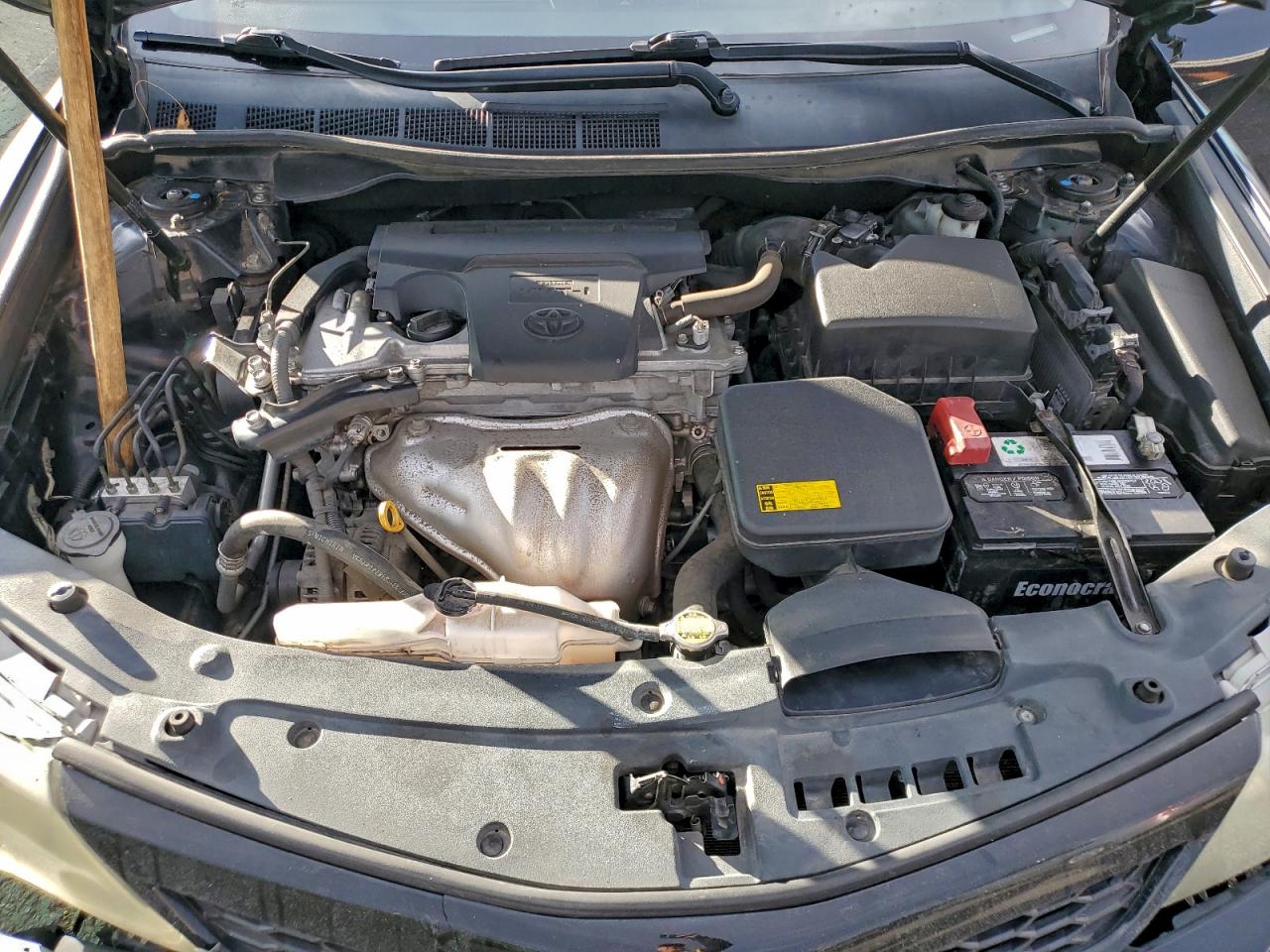Toyota Camry Base Image 7
