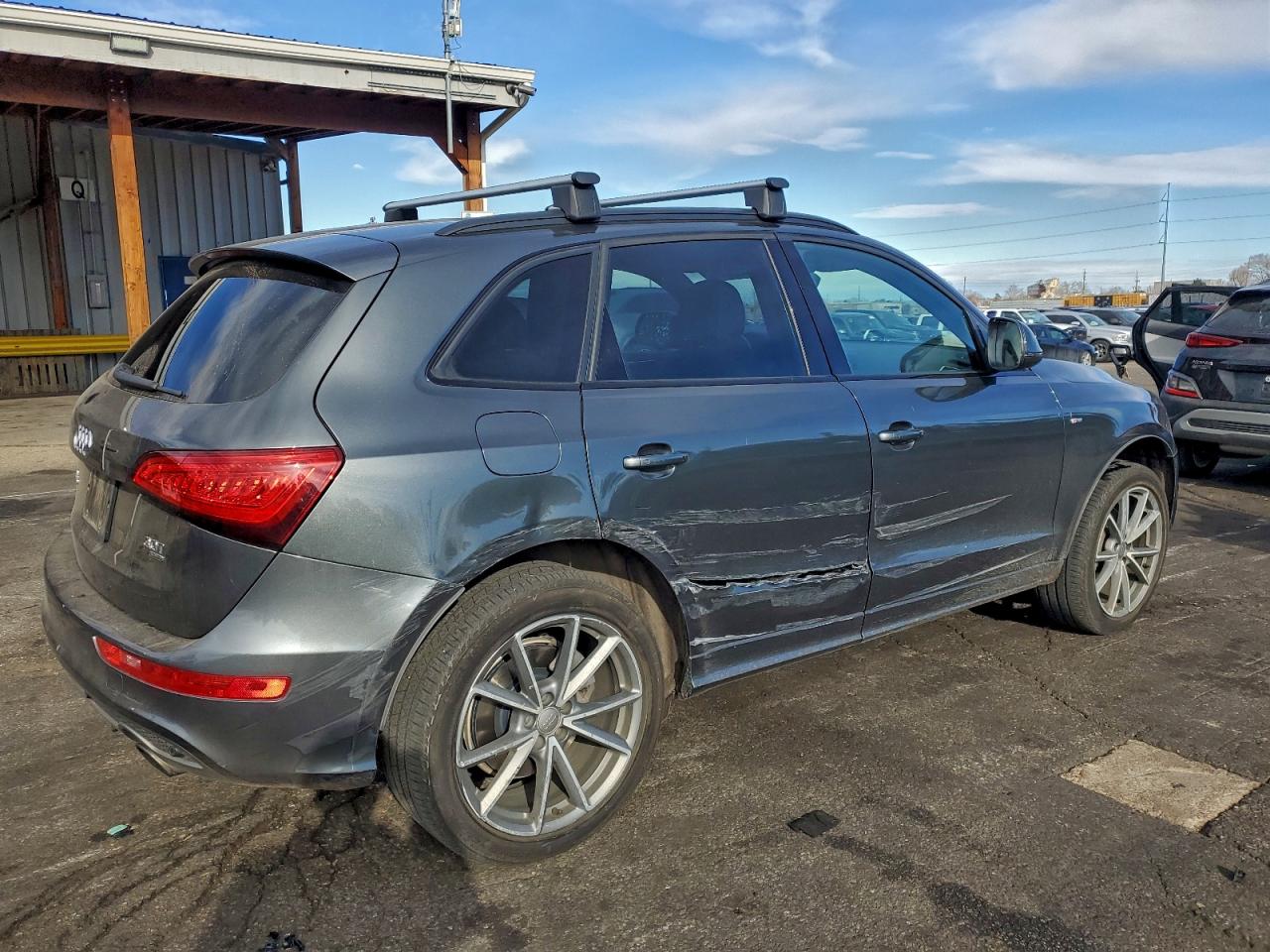 Audi Q5 Premium Plus Image 13