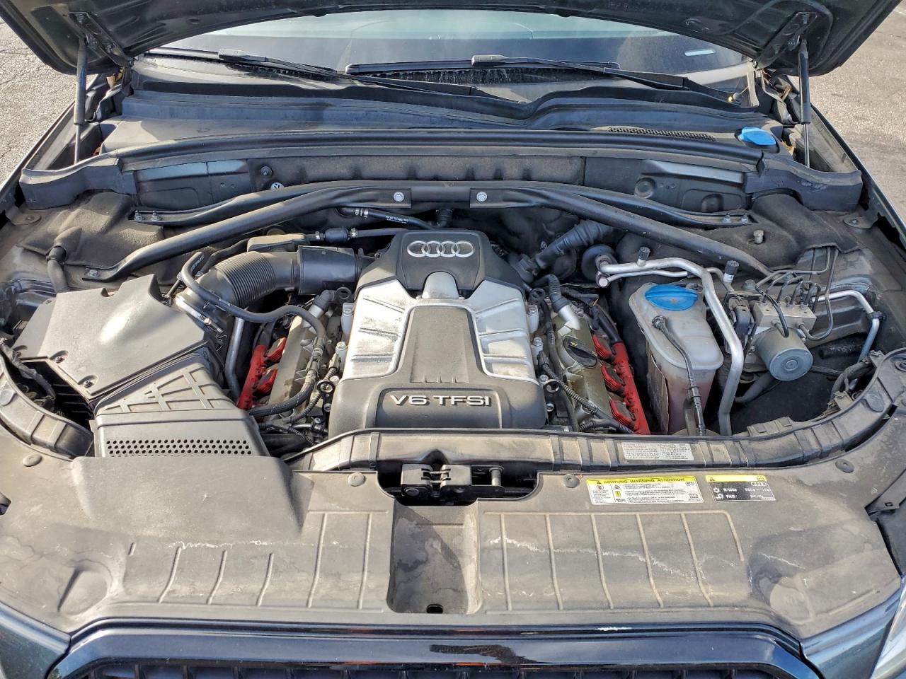 Audi Q5 Premium Plus Image 11