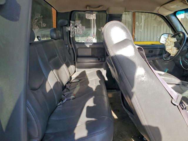 Chevrolet Silverado K1500 Image 9