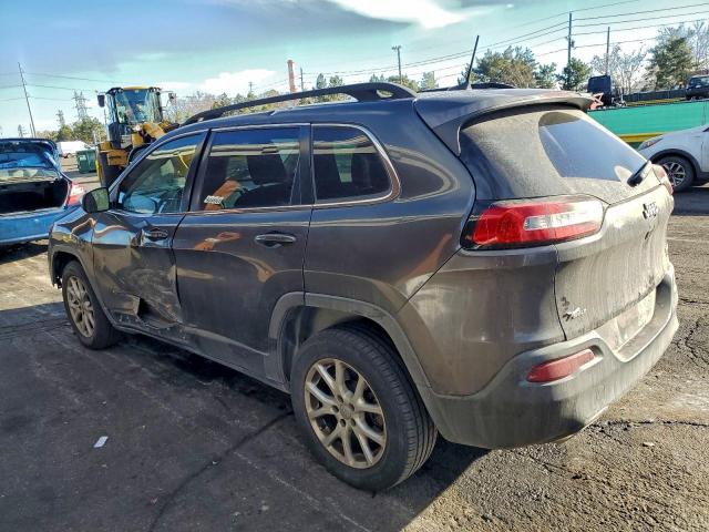 Jeep Grand Cherokee Latitude Image 8