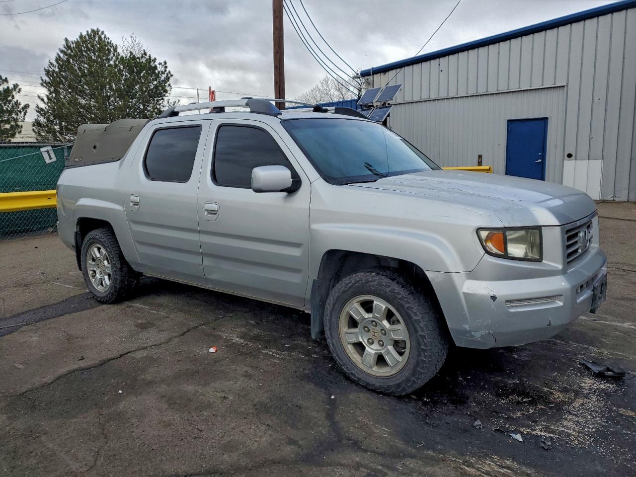 Honda Ridgeline Rtl Image 4
