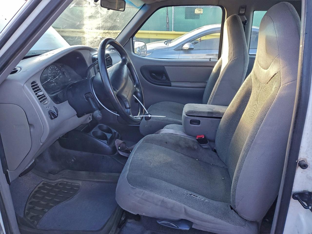 Ford Ranger Super Cab Image 10