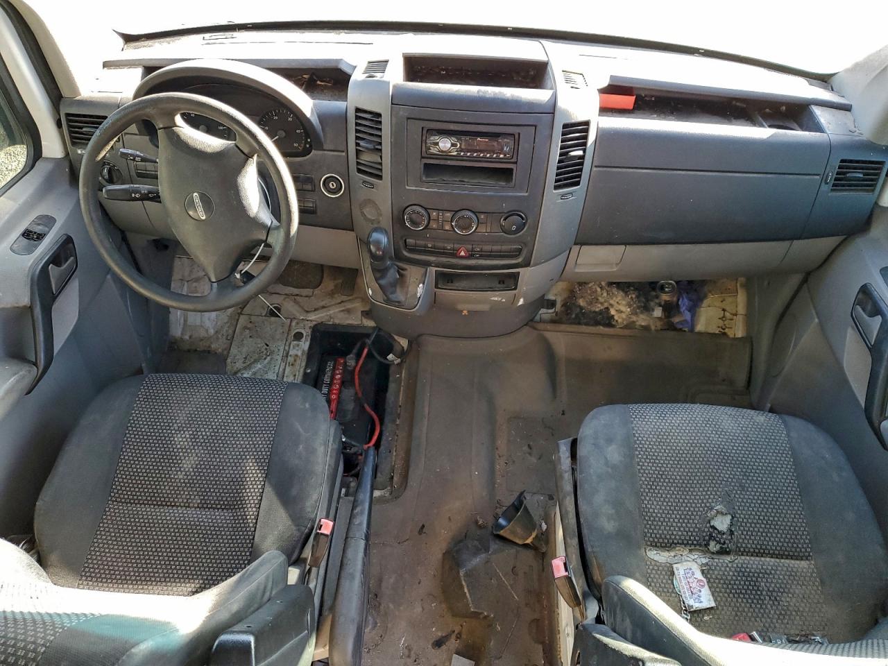 Freightliner Sprinter 2500 Image 4