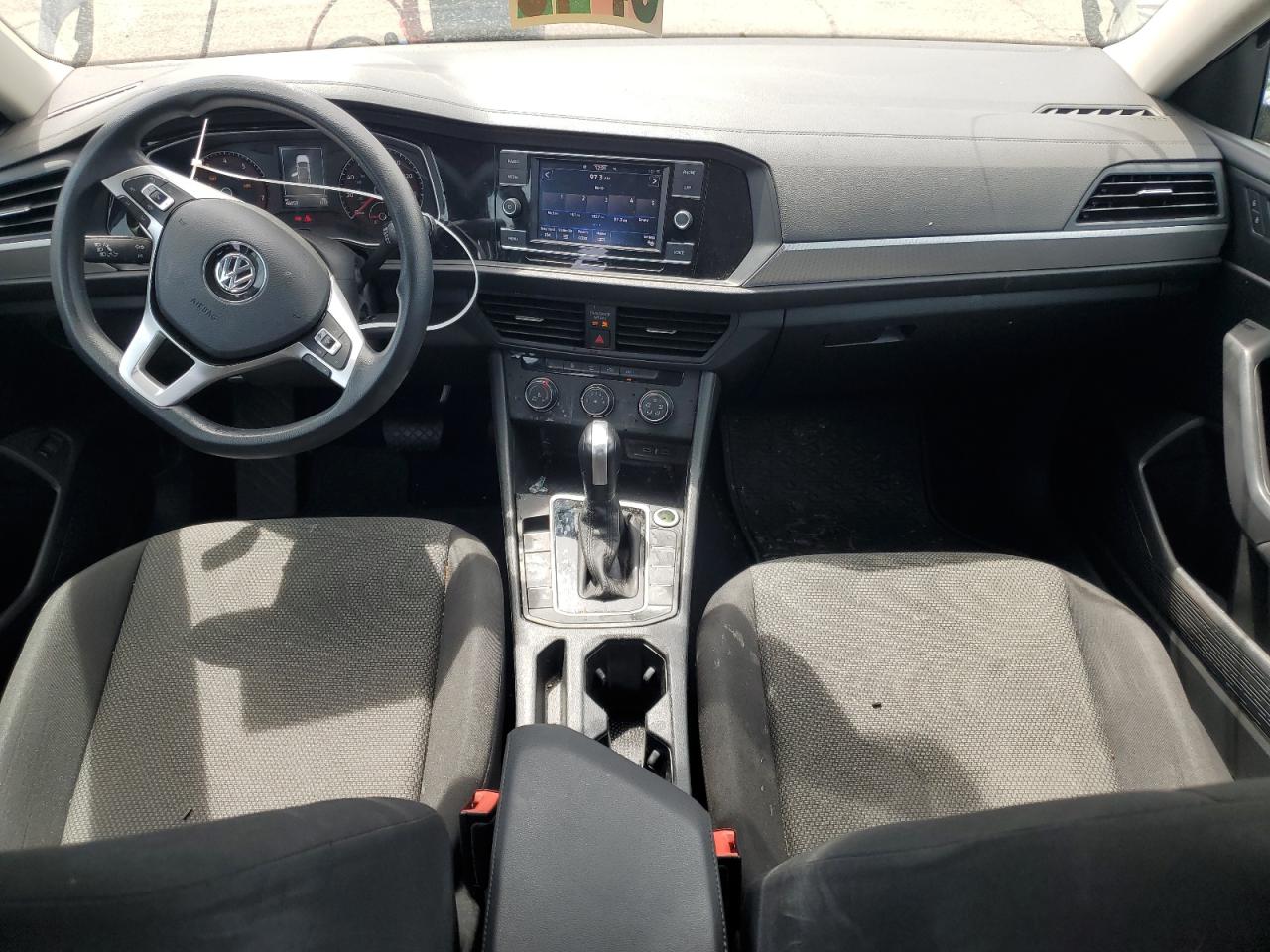 Volkswagen Jetta S Image 6