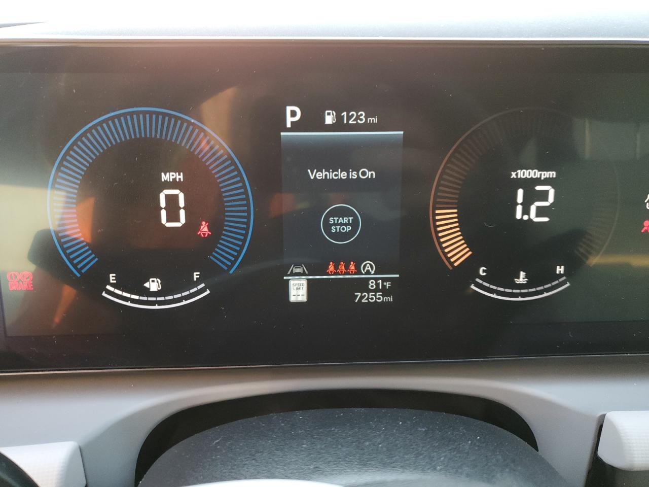 Hyundai TUCSON Sel Image 8