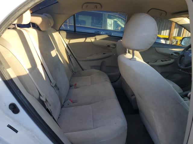 Toyota Corolla Base Image 2