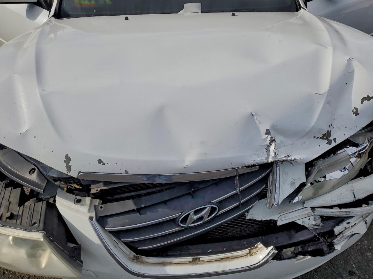 Hyundai SONATA Gls Image 7