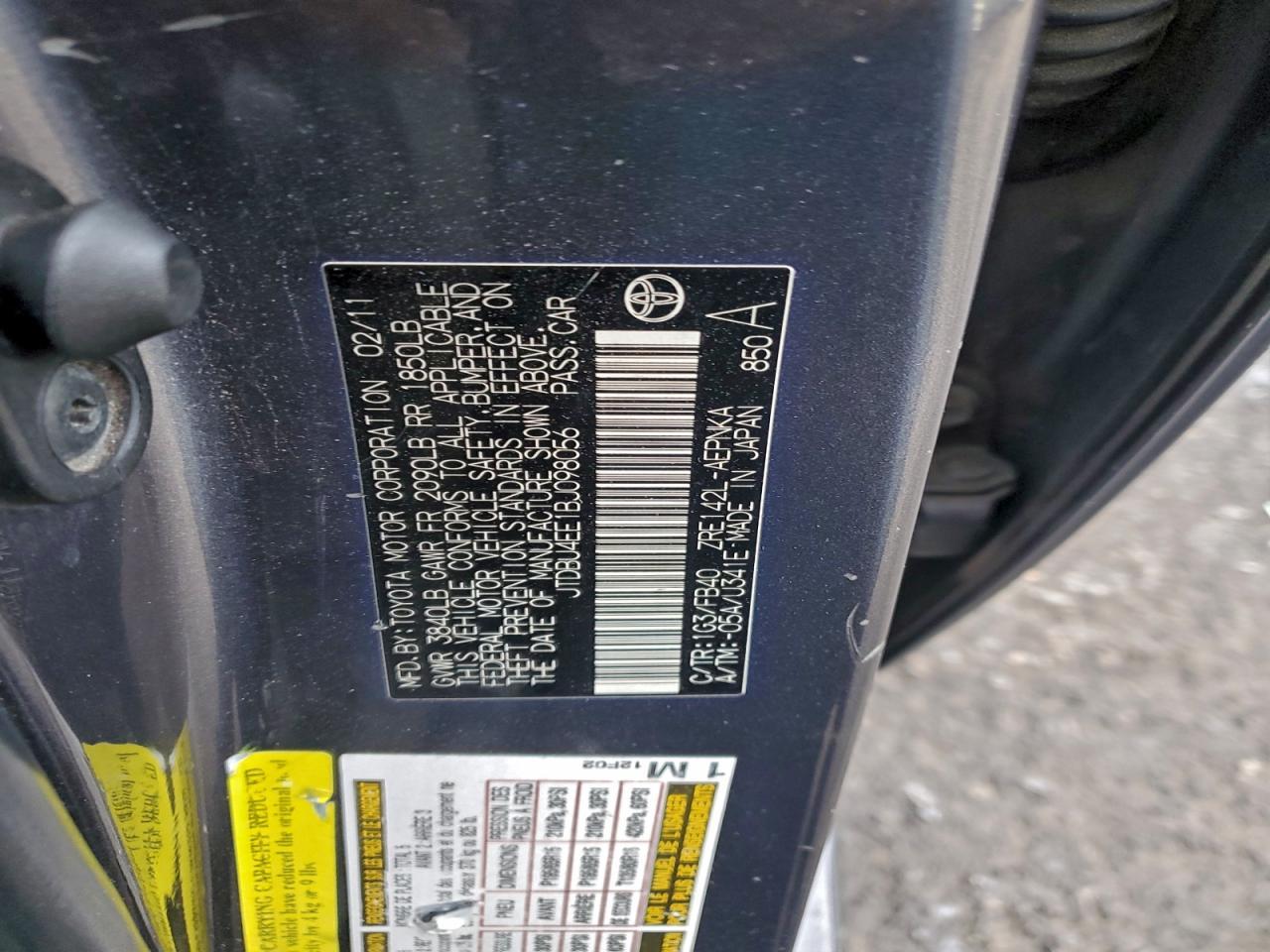 Toyota Corolla Base Image 7