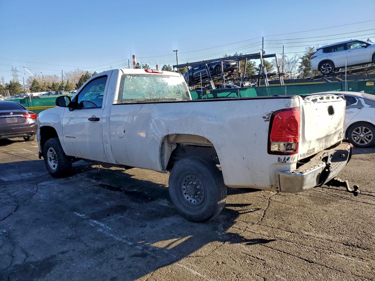 GMC Sierra C2500 Heavy Duty Image 3