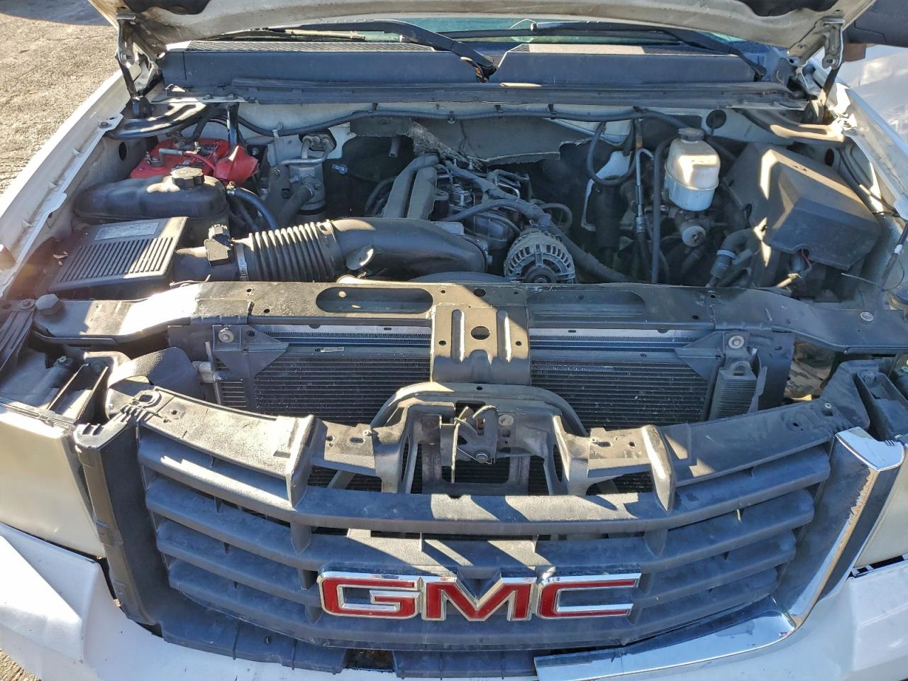 GMC Sierra C2500 Heavy Duty Image 8