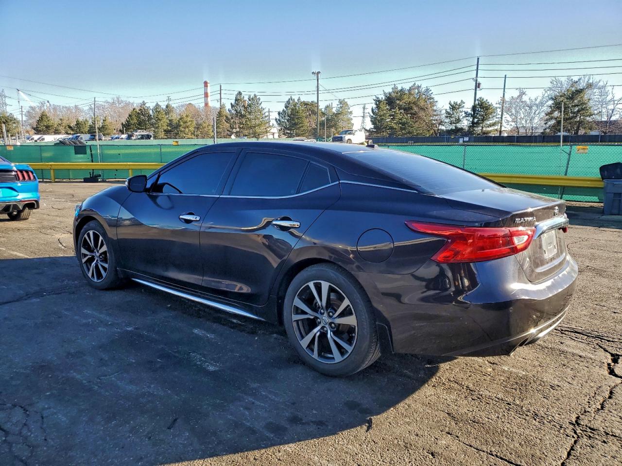 Nissan Maxima 3.5s Image 5