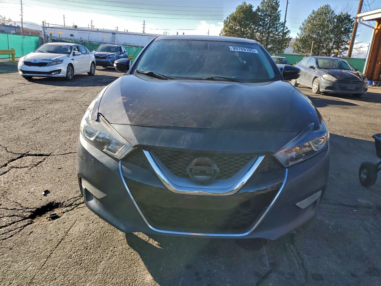 Nissan Maxima 3.5s Image 12