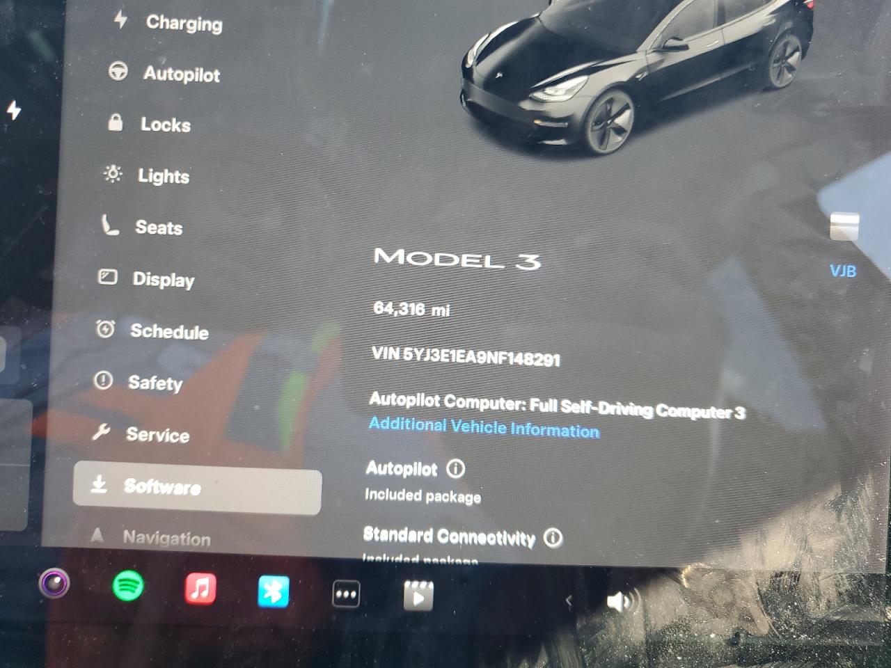 Tesla Model 3 Image 10