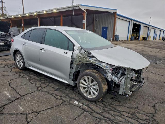 Toyota Corolla Le Image 4