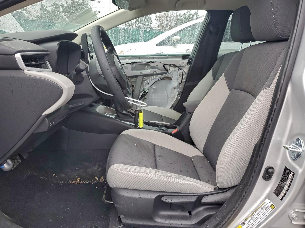 Toyota Corolla Le Image 5