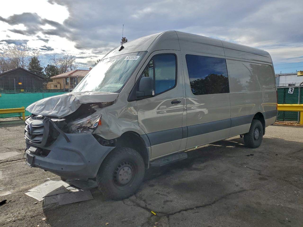 Mercedes-Benz Sprinter 2500/3500 Image 1