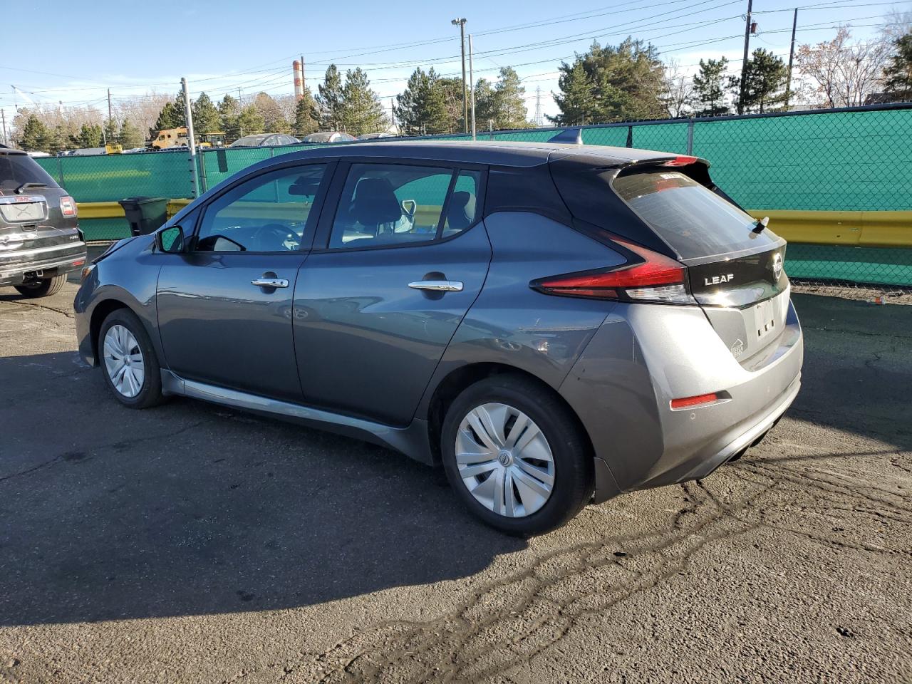 Nissan LEAF S Image 2