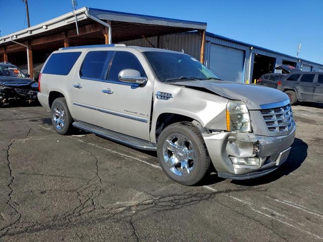 Cadillac Escalade Esv Image 2