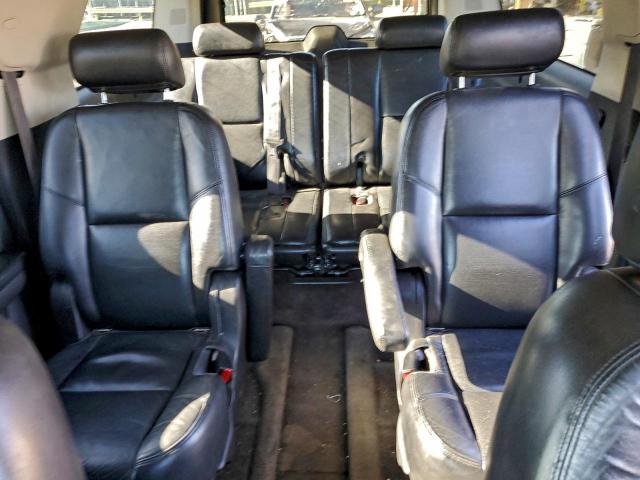 Cadillac Escalade Esv Image 11