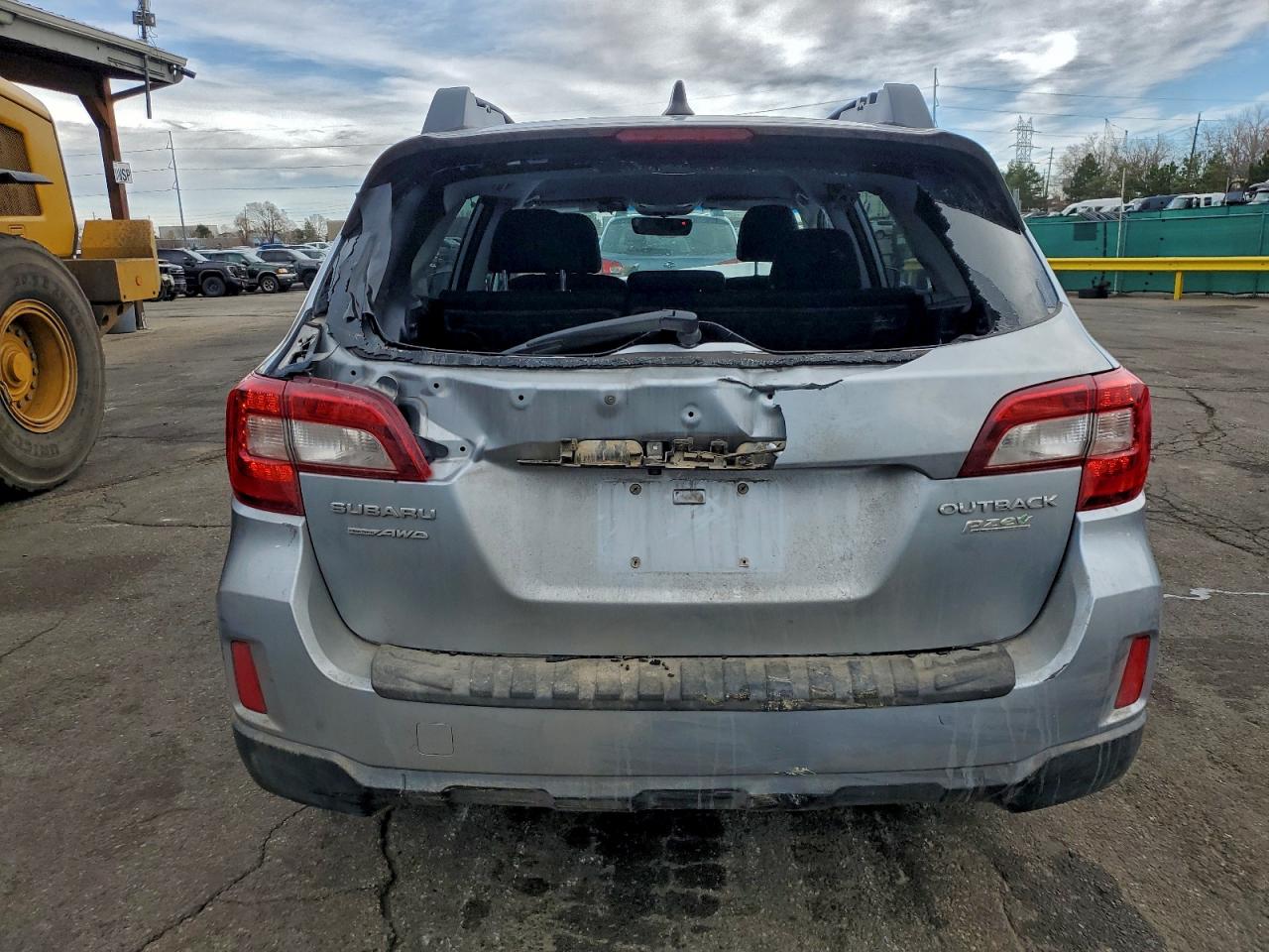 Subaru Outback 2.5i Premium Image 3