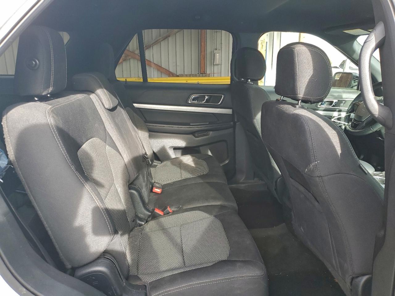 Ford Explorer Xlt Image 10