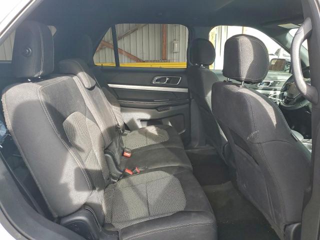 Ford Explorer Xlt Image 10