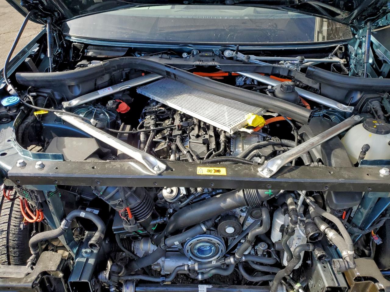 BMW X Series Xdrive50e Image 13