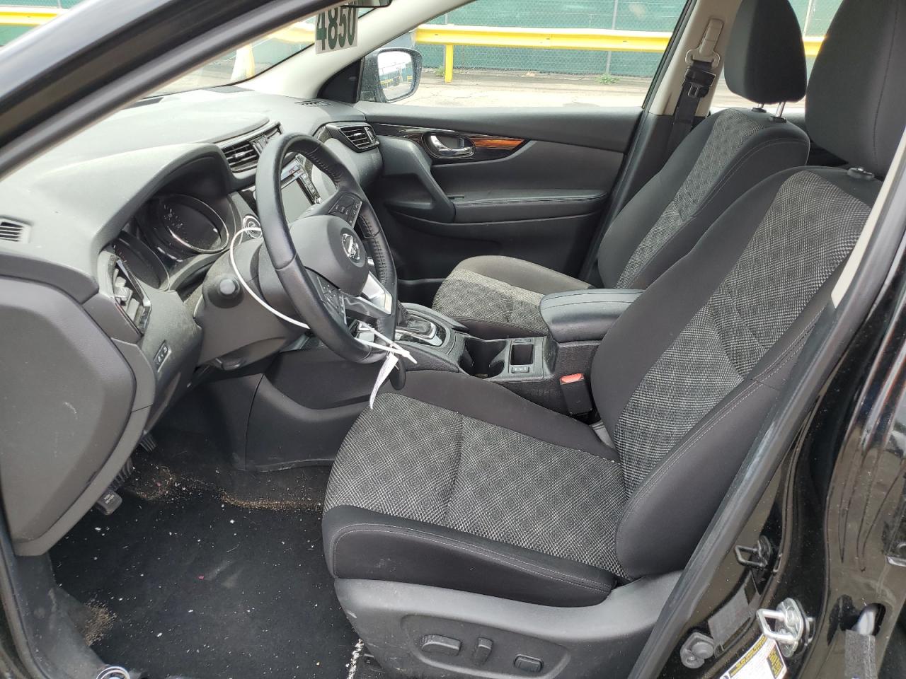 Nissan Rogue Sv Image 12