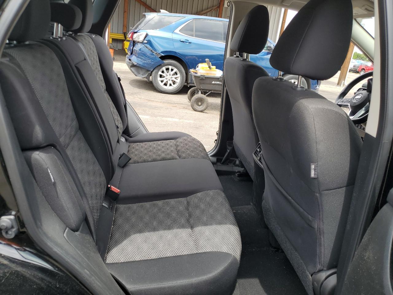 Nissan Rogue Sv Image 2